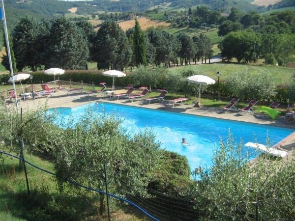 Agriturismo Castello Di San Vittorino Villa Gubbio Exterior photo