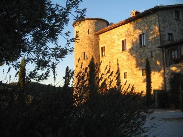 Agriturismo Castello Di San Vittorino Villa Gubbio Exterior photo